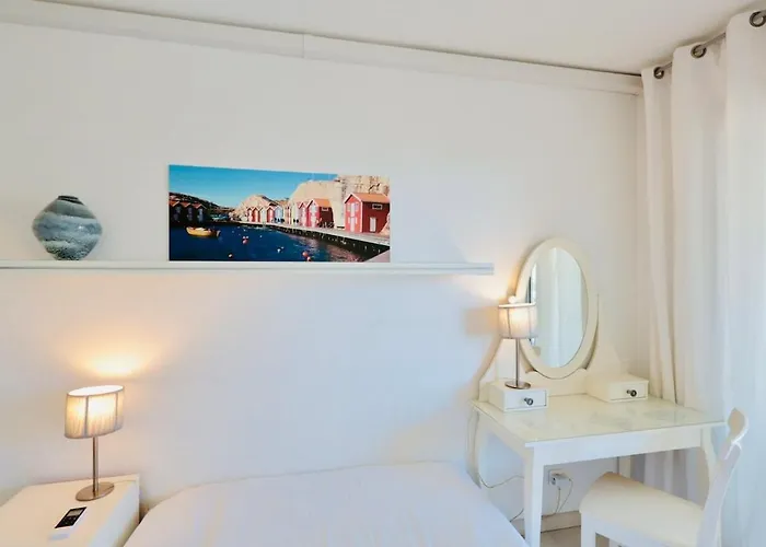 Apartment Les Pins - 4 Per - Parc Exflora - Pool Antibes